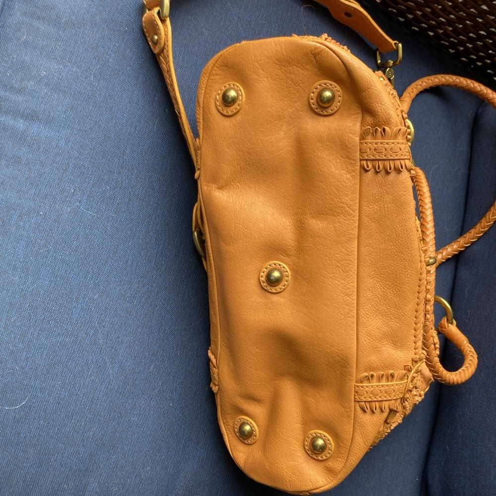 Lockheart Leather Bag Convertible - Picture 7 of 12